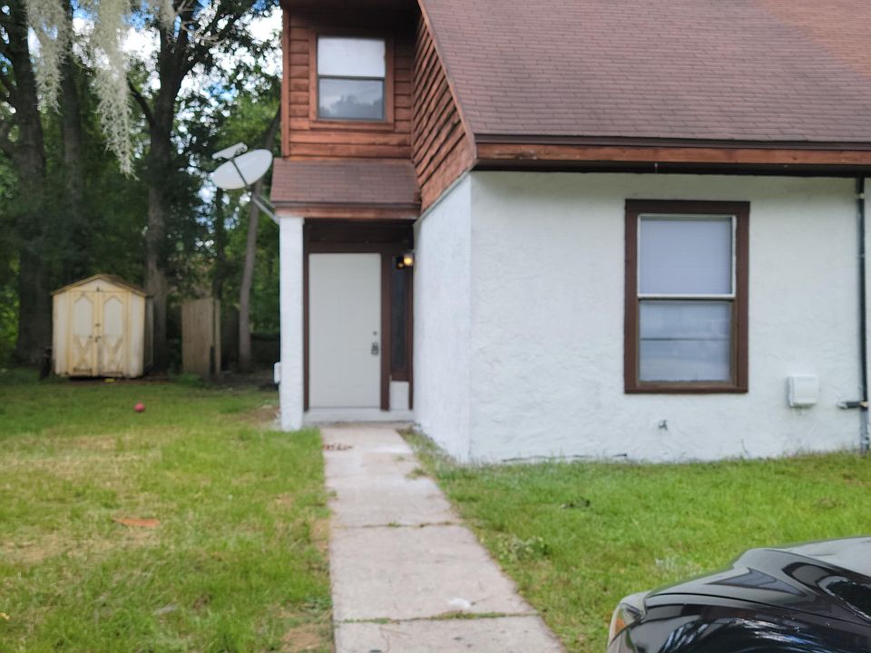 1st image of 7635 JANA Lane S