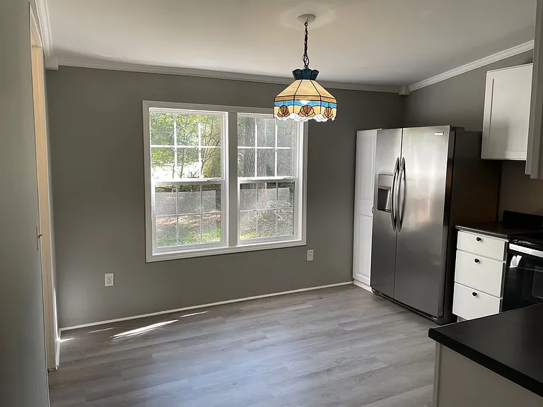 200 Hillcrest Rd — Photo 5