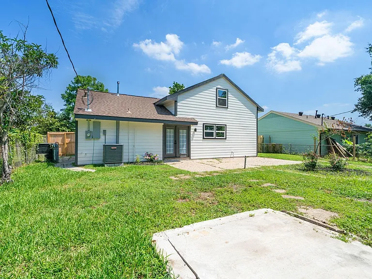 10406 Broadstairs St — Photo 30