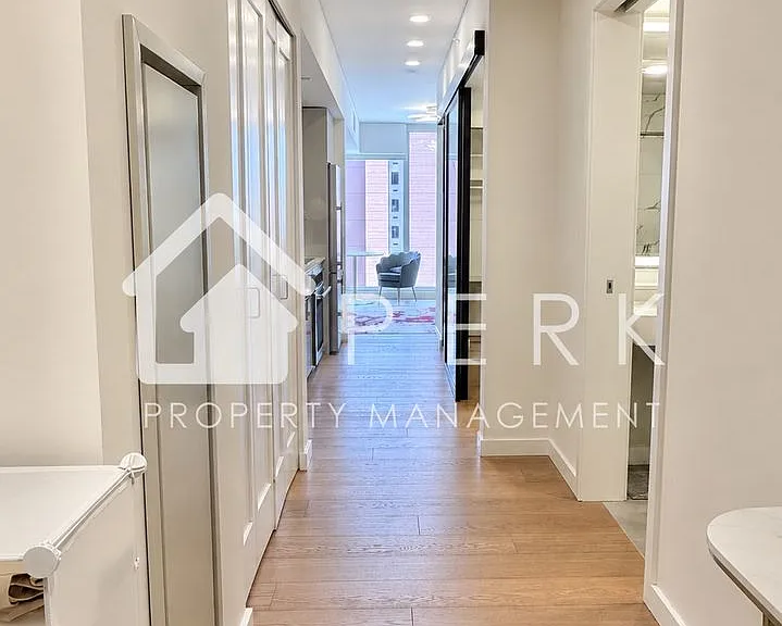 450 S Main St #1005 — Photo 3