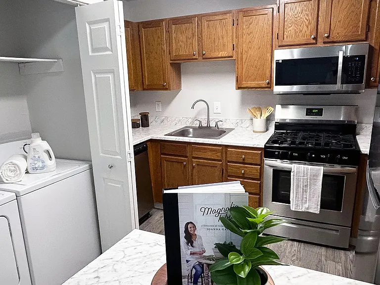 Our apartment homes are fully equipped with the home appliances you need to make everyday living a breeze!