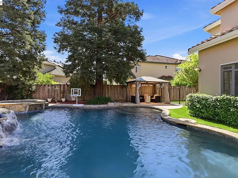 780 Avante Pl — Photo 47