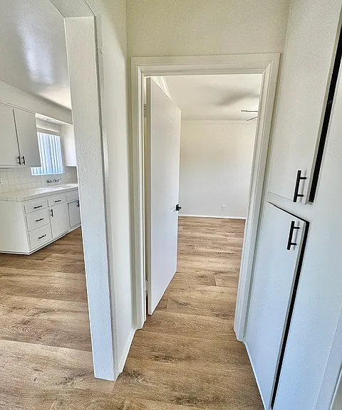 238 W Elm Ave #C — Photo 16