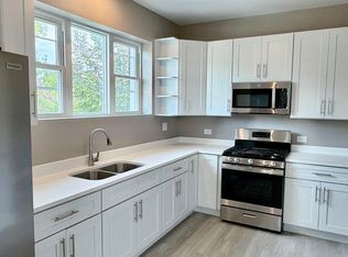 1900 W Garfield Blvd #2, Chicago, IL 60609
