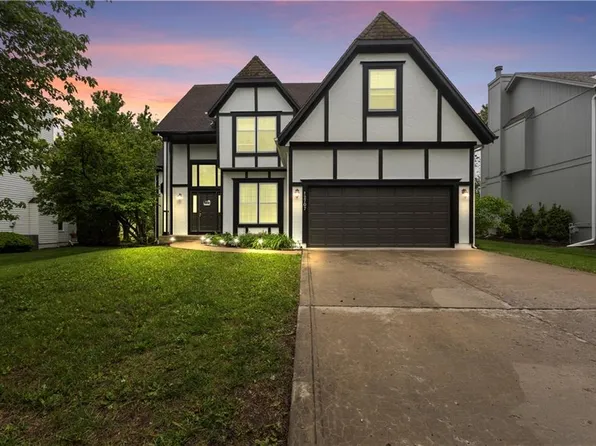 12707 W 122nd St, Overland Park, KS 66213