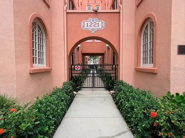 1221 N Palm Ave APT 204, Sarasota, FL 34236