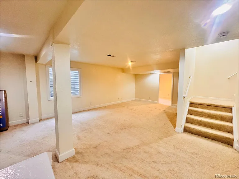 9633 E Caley Cir — Photo 40