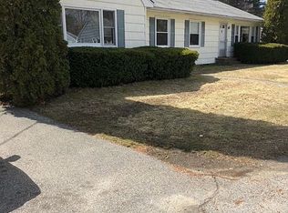 1 Fieldcrest Dr, Kennebunk, ME 04043