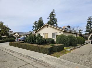 1498 E Carolyn Ln, Reedley, CA 93654