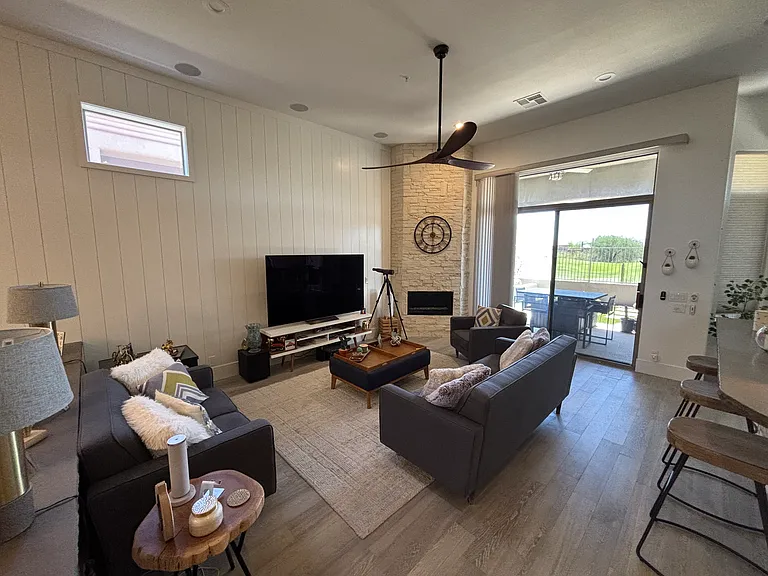 9311 E Whitewing Dr — Photo 22