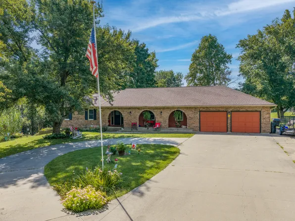 28876 Watermill Rd, Marshall, MO 65340
