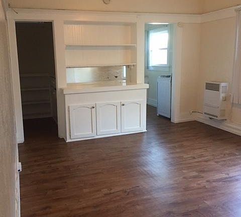 3rd image of 3105 5th Ave #24
