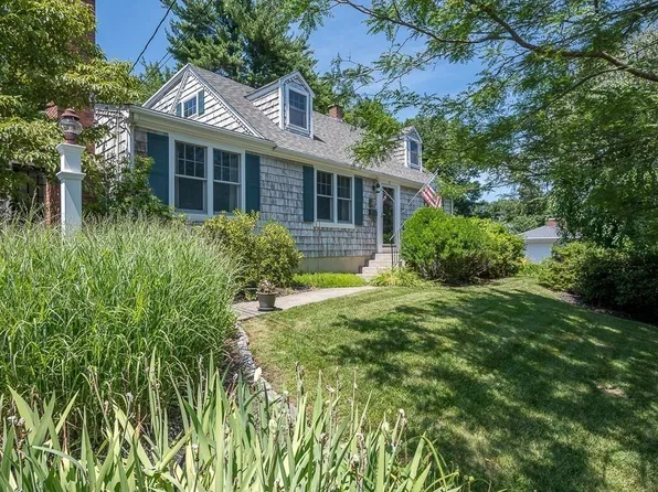 12 Monticello Ave, West Boylston, MA 01583