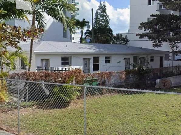 460 NE 29th Ter, Miami, FL 33137