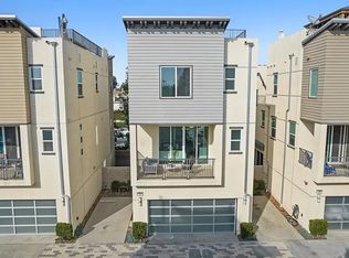 587 Victoria St, Costa Mesa, CA 92627