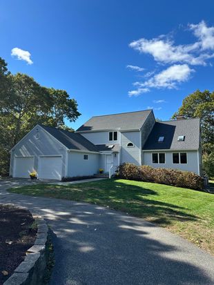 42 Hanson Circle, East Falmouth, MA 02536