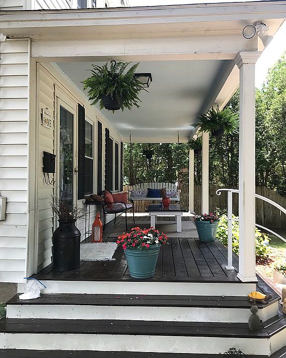 2nd image of 1 Francis St