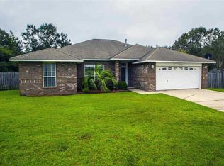 7250 Annandale Dr, Pensacola, FL 32526
