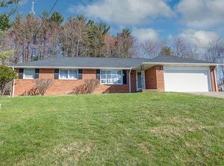 1260 Timbercliff Dr, Mansfield, OH