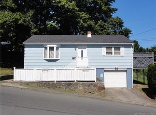 587 Hill St, Waterbury, CT 06704