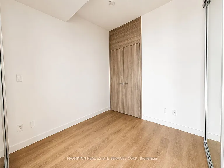 18 Esther Shiner Blvd #3006 — Photo 11