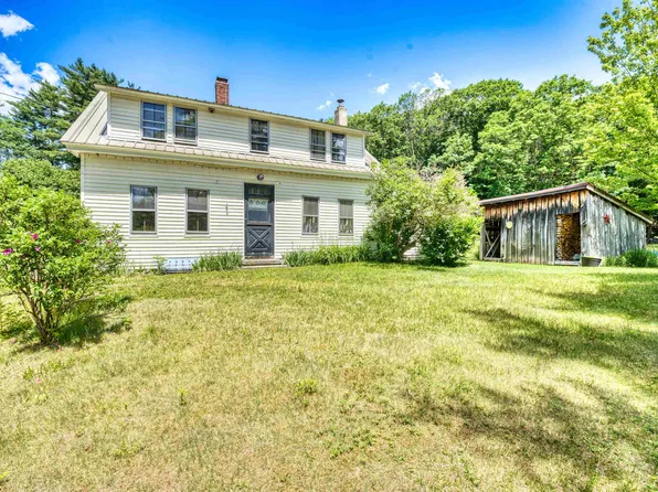 8 Meadowlark Lane, Andover, NH 03216