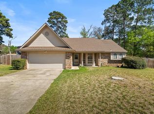 14 Shady Pine Cir, Texarkana, AR 71854