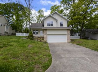 120 Hideaway St, Branson, MO 65616