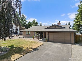 13822 109th Avenue Ct E, Puyallup, WA