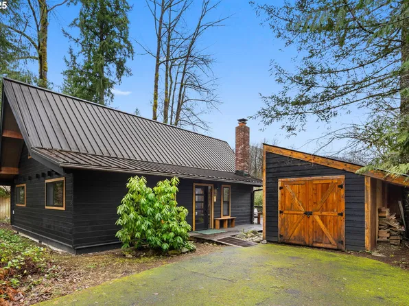 65418 E Sandy River Ln, Rhododendron, OR 97049