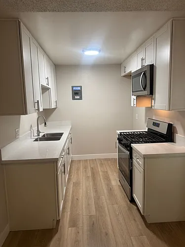 311 W Wilson St - Offboarding TBD Photo 1