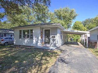 3948 E Grand Ave, Decatur, IL 62526