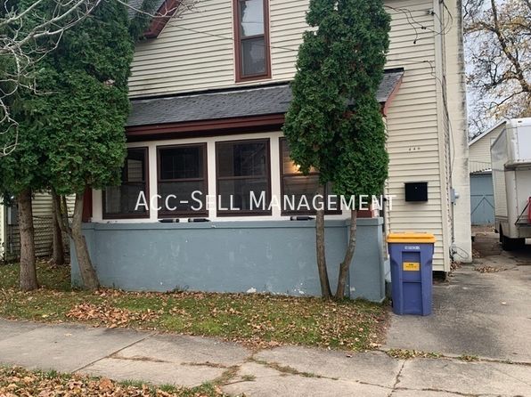 440 Carrier St NE