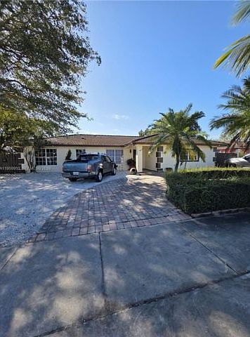 1st image of 13200 SW 43rd St