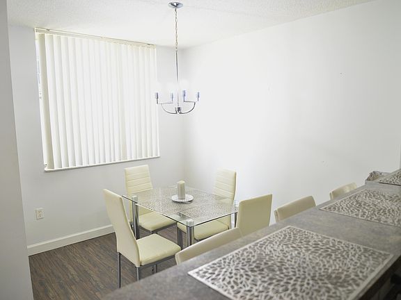 5th image of 7840 Sonoma Springs Circle #101