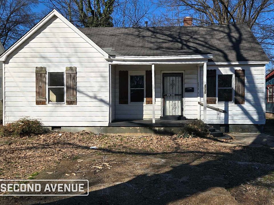 1st image of 2730 Barron Ave