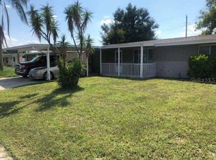 2111 Hess Dr, Holiday, FL 34691