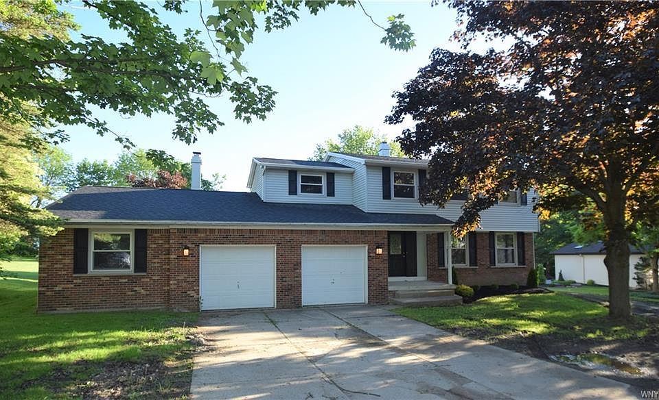 1st image of 131 Rolling Green Ln