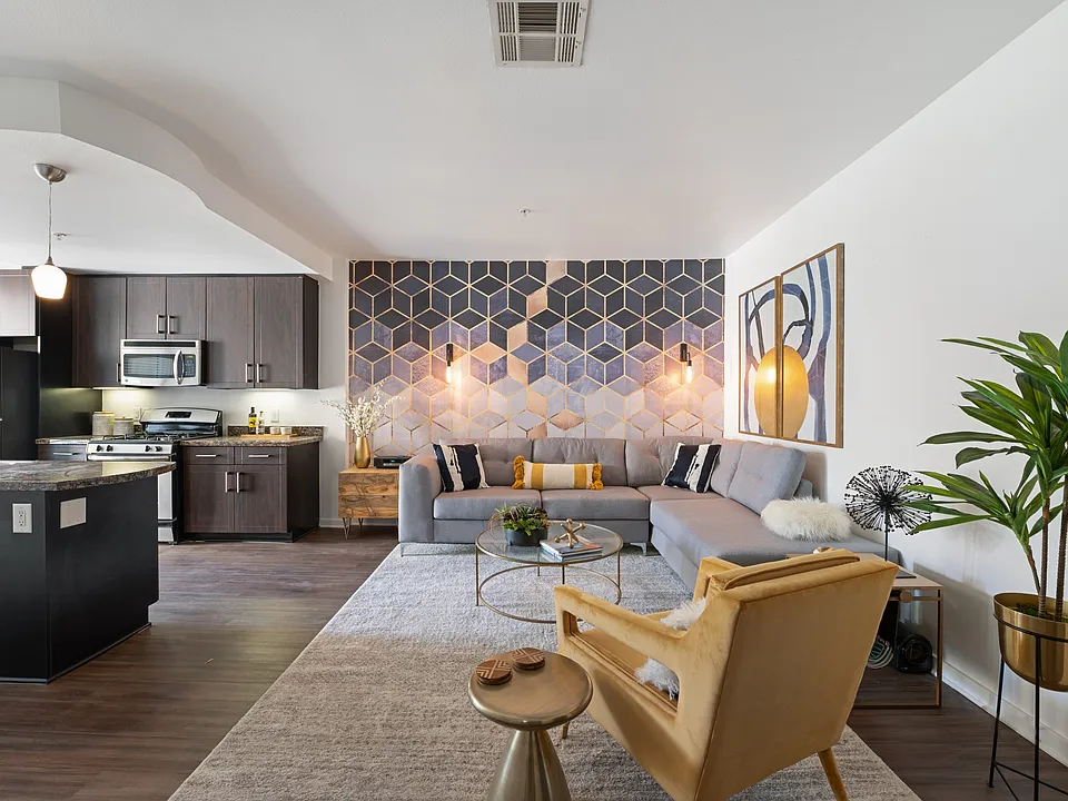 7950 West Sunset
