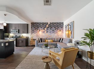 7950 West Sunset, Los Angeles, CA 90046