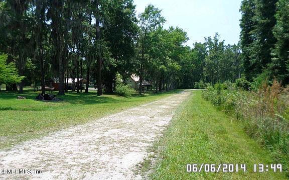 3rd image of 100 Cheryl Ln