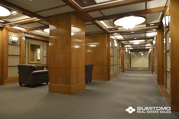 Sold by Sumitomo Real Estate Sales | media 9