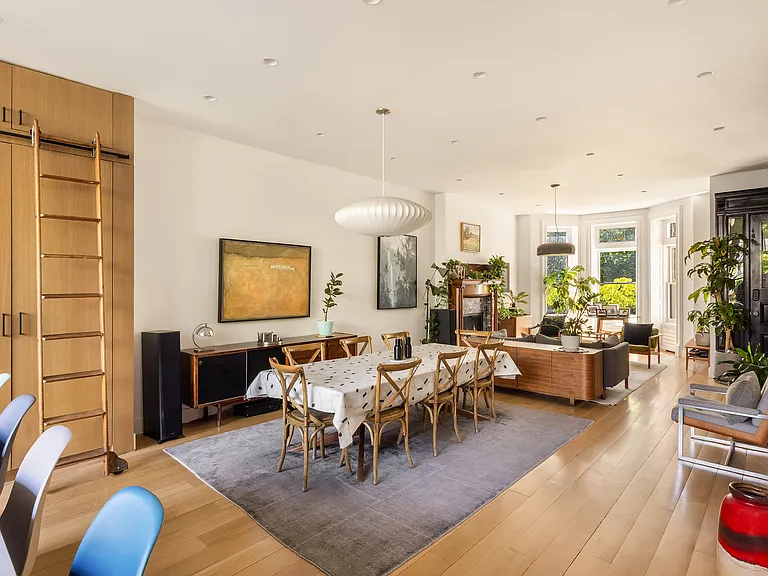 45 Rutland Rd #Townhouse 1 — Photo 4