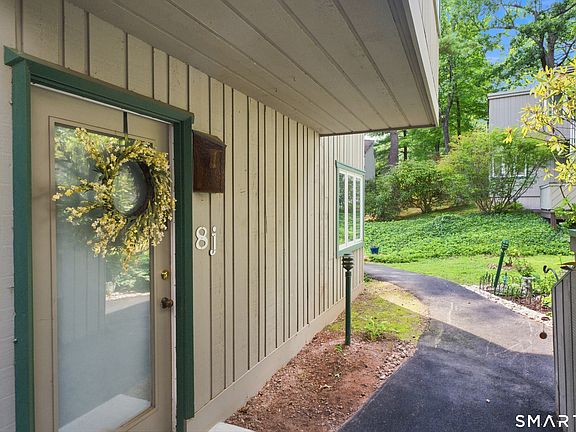 2nd image of 8 Lyle Court #J