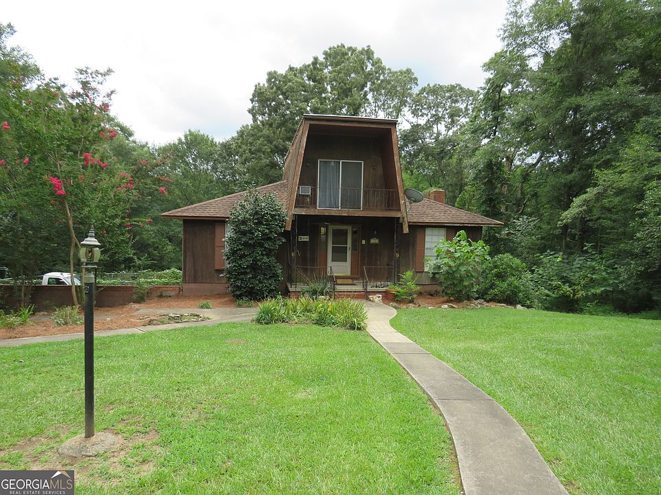 1st image of 136 Adamson Dr