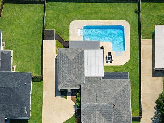 2nd image of 12035 Arrowood Ave
