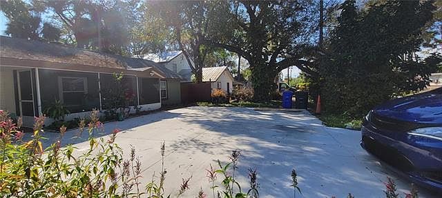 1st image of 2214 Williams Dr