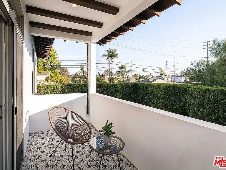 3496 Redwood Ave — Photo 20