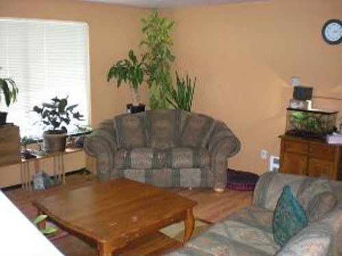 3rd image of 5223 93rd Pl NE