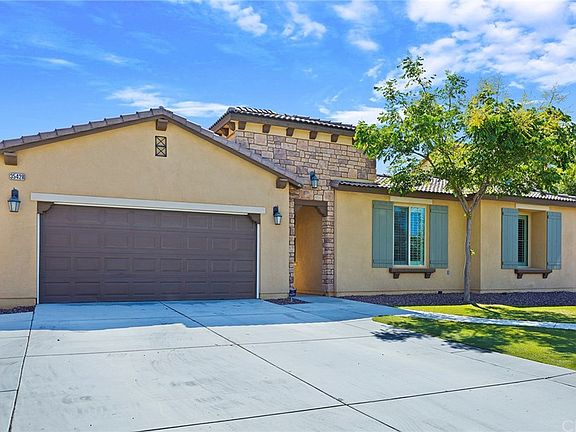 2nd image of 35428 Stonecrop Ct